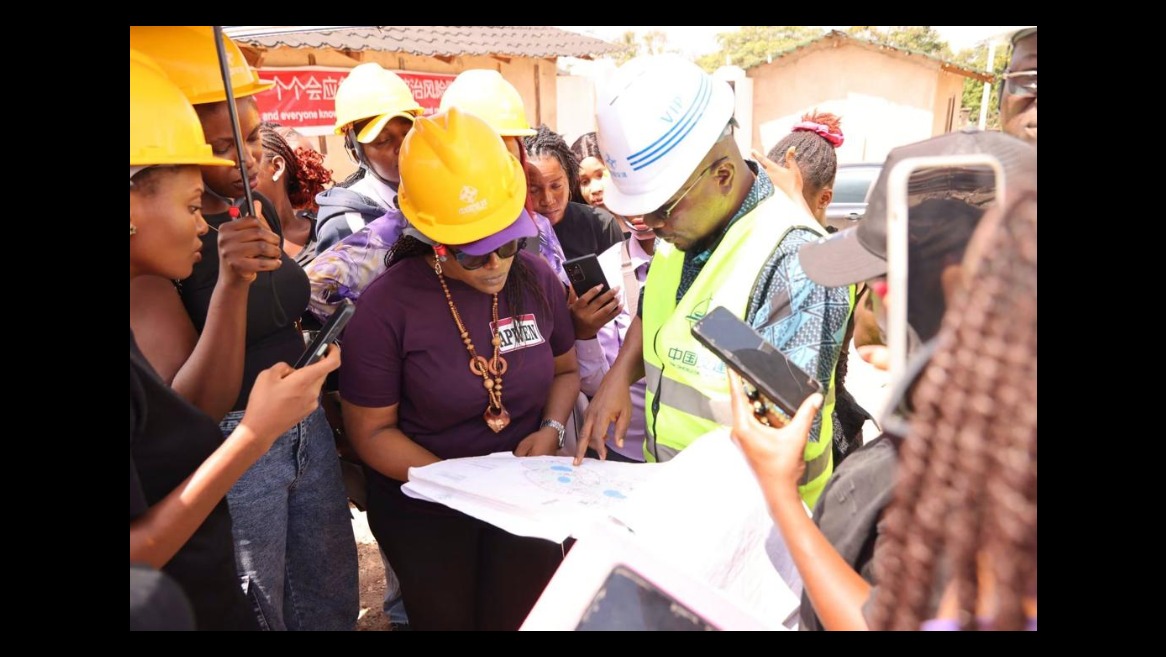  APWEN PRESIDENT VISITS ENUGU STATE MINISTRY OF WORKS on a working visit to state projects. 